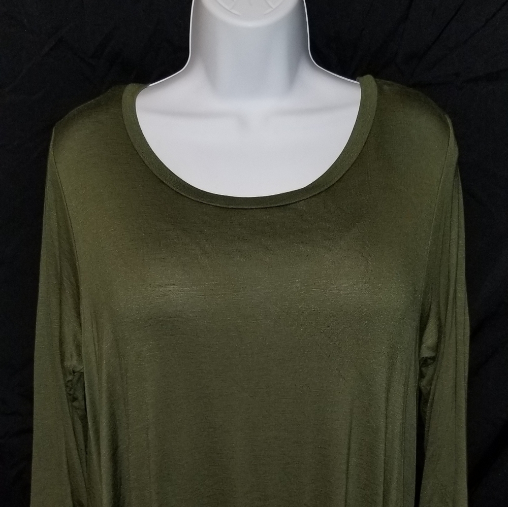 NWT Myesper Tunic Dress